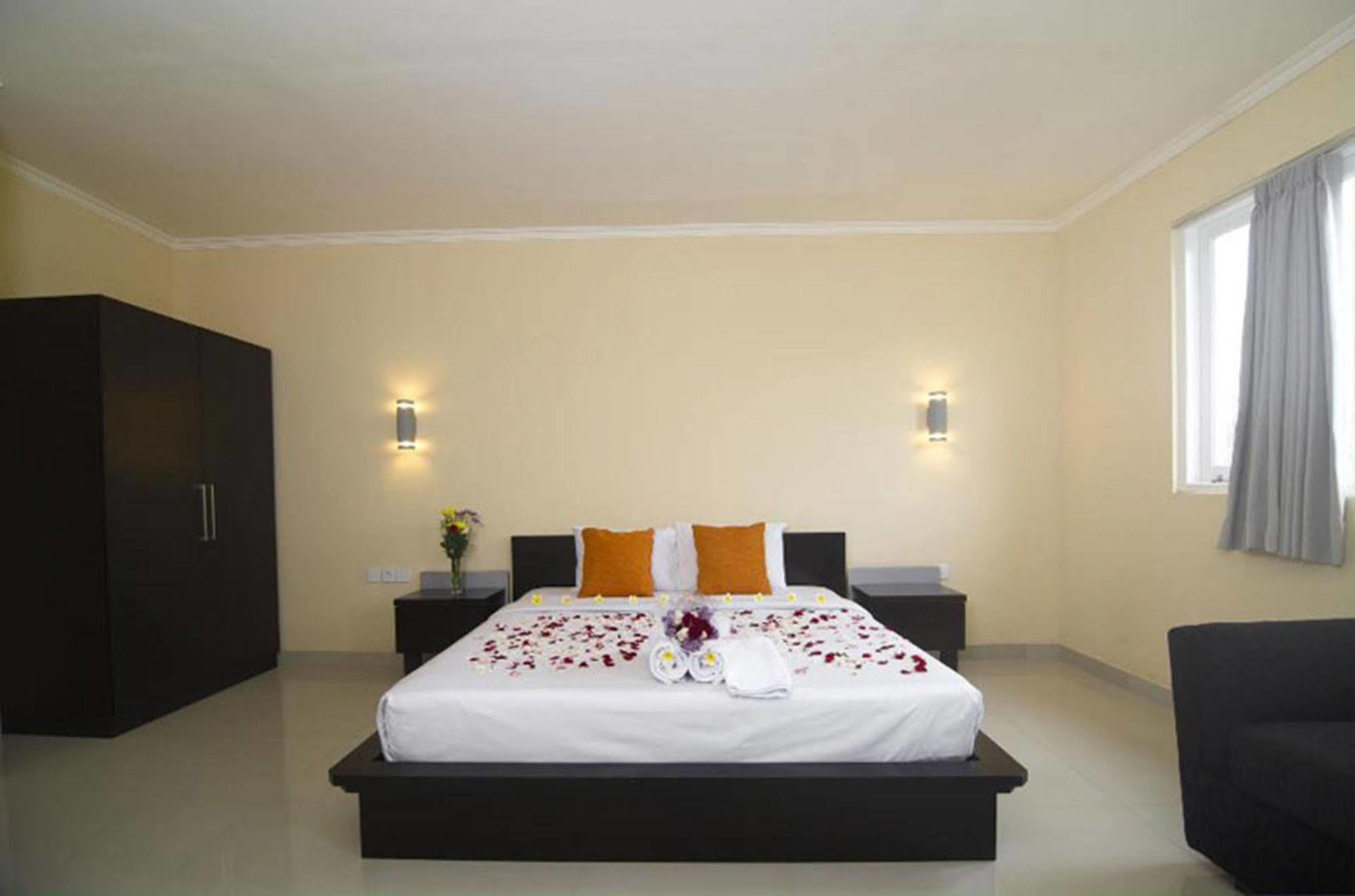 Saimai Residence Kuta Lombok Buitenkant foto